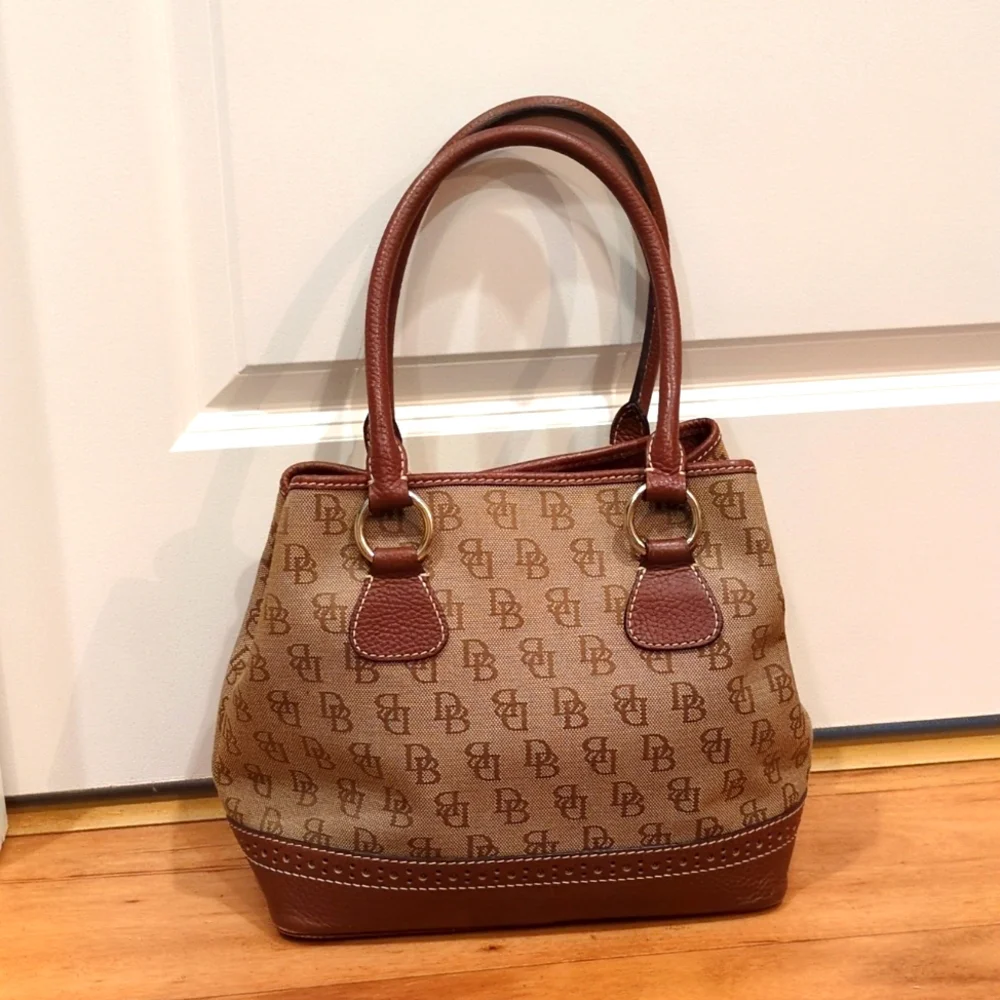 Dooney & Bourke  GUC Canvas Monogram Brown Tote Purse COA & Registration Card - Picture 4 of 15